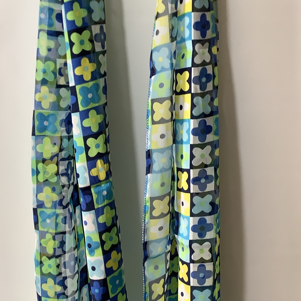 Colorful Patterned Scarves Set - Picture 6 of 6